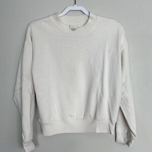 A New Day Off White Women’s Crewneck Sweatshirt Size Medium